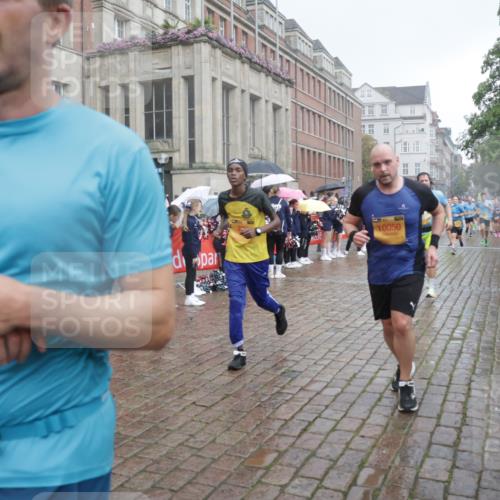 13.09.2026 - Kiel Lauf Yannick Fuchs http://msf.ph/oto/10414821 13.09.2026 10:46:39 Ziel 972, 1325, 1430, 2027, 2037, 2551, 2594, 3109, 3117, 3533, 3677, 4242, 4499, 4674, 4763, 5591, 5974, 6909, 7061, 8283, 8475, 8678, 8901, 9248, 9713, 9844, 9875, 10706, 10758, 10814, 11742, 11825, 12260, 12307, 12466, 12704, 206, 272, 498, 1013, 1030, 1374, 1430, 1582, 1913, 2037, 2448, 2776, 3422, 4331, 4397, 4516, 5017, 5421, 6436, 6980, 7044, 7241, 7840, 7939, 8277, 8310, 8520, 8561, 9207, 9361, 9415, 9715, 10050, 10469, 10699, 10809, 10836, 11232, 11642, 12000, 12704 meine-sportfotos.de