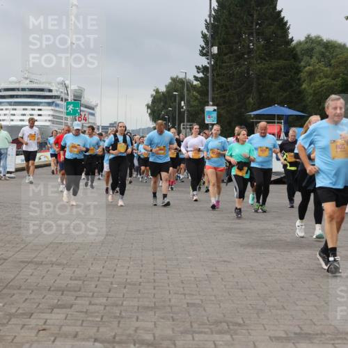 13.09.2026 - Kiel Lauf Andreas Tolksdorf http://msf.ph/oto/10414837 13.09.2026 10:05:52 Kiellinie 805 meine-sportfotos.de