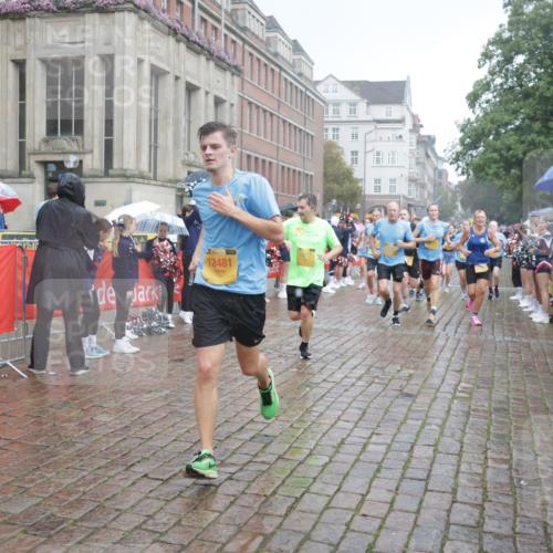 13.09.2026 - Kiel Lauf Yannick Fuchs http://msf.ph/oto/10414881 13.09.2026 10:46:45 Ziel 898, 1982, 2551, 2594, 2702, 3109, 3533, 3964, 4499, 4674, 5591, 5974, 6551, 6874, 6909, 8219, 8283, 8475, 8901, 9248, 9713, 9875, 10398, 10706, 10814, 11075, 12260, 12466, 206, 972, 1013, 1325, 1430, 1913, 2027, 2037, 2448, 2776, 3117, 3422, 3677, 4242, 4331, 4397, 4516, 4763, 5017, 5421, 7044, 7061, 7241, 7840, 8277, 8310, 8520, 8678, 9361, 9415, 9844, 10469, 10699, 10758, 10836, 11232, 11642, 12000, 12704, 85, 111 meine-sportfotos.de
