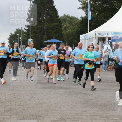 13.09.2026 - Kiel Lauf Andreas Tolksdorf http://msf.ph/oto/10414900 13.09.2026 10:05:54 Kiellinie 13, 4, 8704, 4035, 5527, 10057, 2041, 1906, 3475 meine-sportfotos.de