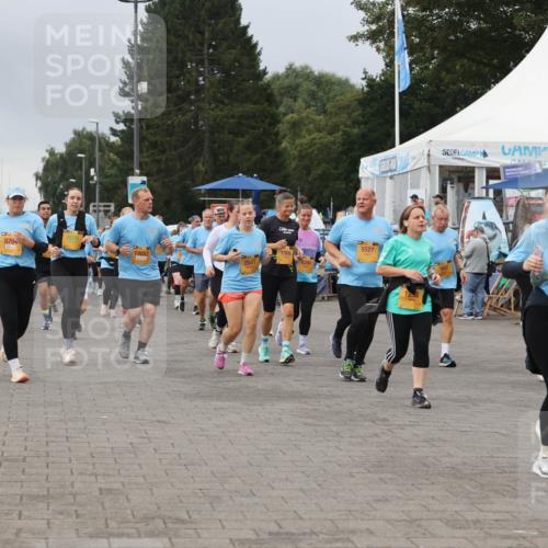 13.09.2026 - Kiel Lauf Andreas Tolksdorf http://msf.ph/oto/10414903 13.09.2026 10:05:54 Kiellinie 13, 4, 8704, 4035, 5527, 10057, 1906, 2041, 3475, 7367 meine-sportfotos.de