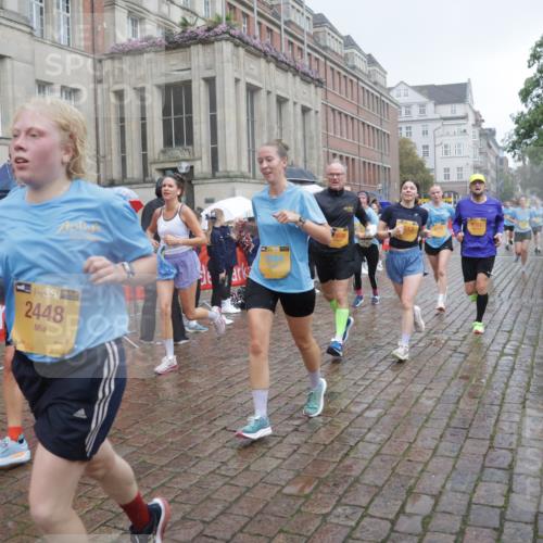 13.09.2026 - Kiel Lauf Yannick Fuchs http://msf.ph/oto/10414948 13.09.2026 10:46:49 Ziel 184, 189, 898, 1982, 2551, 2576, 2594, 2702, 2728, 3109, 3533, 3878, 3964, 4674, 5449, 5591, 5974, 6551, 6874, 6909, 8219, 8283, 8475, 8901, 9248, 9474, 9713, 10144, 10305, 10398, 10706, 10814, 11075, 12260, 12693, 206, 972, 1013, 1325, 1430, 1913, 2027, 2037, 2448, 2776, 3109, 3117, 3677, 4242, 4331, 4397, 4499, 4516, 4763, 5421, 7044, 7061, 7840, 8277, 8520, 8678, 9361, 9415, 9844, 9875, 10469, 10699, 10758, 10836, 11232, 11642, 12000, 12704, 85, 111 meine-sportfotos.de