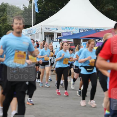 13.09.2026 - Kiel Lauf Andreas Tolksdorf http://msf.ph/oto/10414987 13.09.2026 10:06:02 Kiellinie 3454 meine-sportfotos.de