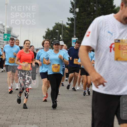 13.09.2026 - Kiel Lauf Andreas Tolksdorf http://msf.ph/oto/10415014 13.09.2026 10:06:04 Kiellinie 7191, 434, 10380, 38, 3397, 7681, 8204, 1079 meine-sportfotos.de