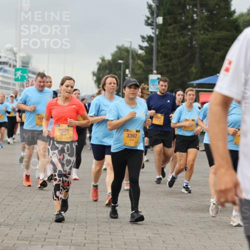 13.09.2026 - Kiel Lauf Andreas Tolksdorf http://msf.ph/oto/10415024 13.09.2026 10:06:04 Kiellinie 84, 7191, 103, 38, 2975, 38, 3397, 7681, 82 meine-sportfotos.de