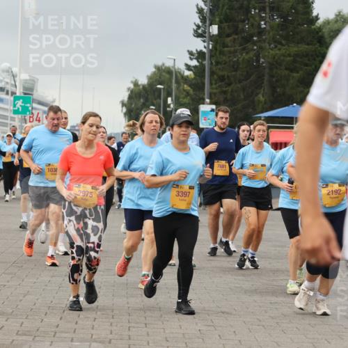 13.09.2026 - Kiel Lauf Andreas Tolksdorf http://msf.ph/oto/10415026 13.09.2026 10:06:04 Kiellinie 13, 4, 1, 39, 1038, 39, 2975, 39, 3397, 7681, 2192, 8 meine-sportfotos.de