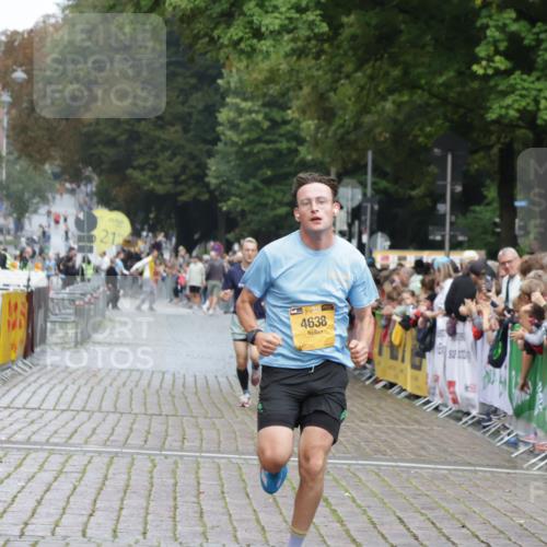 13.09.2026 - Kiel Lauf Yannick Fuchs http://msf.ph/oto/10415042 13.09.2026 09:35:21 Ziel 2761, 4638, 11904, 12832, 3168, 3766, 4361, 7414, 9380, 10461, 11719, 11904, 12484, 4589 meine-sportfotos.de
