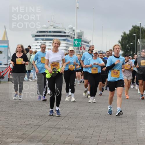 13.09.2026 - Kiel Lauf Andreas Tolksdorf http://msf.ph/oto/10415107 13.09.2026 10:06:12 Kiellinie 4, 751, 2828, 9348, 9967, 6908, 6823, 10645, 10647, 11417 meine-sportfotos.de