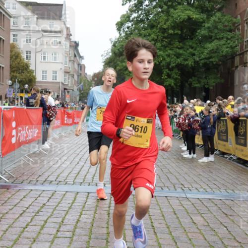 13.09.2026 - Kiel Lauf Yannick Fuchs http://msf.ph/oto/10415119 13.09.2026 09:35:53 Ziel 7782, 9610, 4589, 4638, 3056, 5662, 2761, 4638, 11904, 12832 meine-sportfotos.de