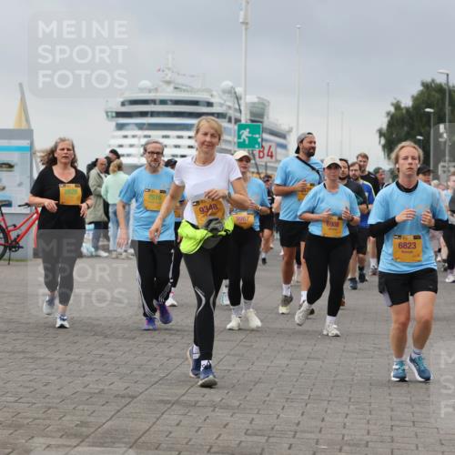 13.09.2026 - Kiel Lauf Andreas Tolksdorf http://msf.ph/oto/10415120 13.09.2026 10:06:13 Kiellinie 2828, 7516, 55, 13, 4, 9348, 9967, 6908, 39, 6823, 10647, 7473 meine-sportfotos.de