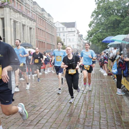 13.09.2026 - Kiel Lauf Yannick Fuchs http://msf.ph/oto/10415139 13.09.2026 10:47:04 Ziel 85, 111, 184, 226, 404, 525, 816, 1169, 1563, 1674, 2728, 4014, 4147, 4894, 5089, 5424, 5914, 6742, 7040, 7089, 8238, 8364, 9044, 9048, 9200, 9453, 9474, 9675, 10088, 10197, 10340, 10657, 11343, 11441, 11730, 11773, 12584, 184, 189, 898, 972, 1325, 1430, 1982, 2027, 2037, 2551, 2576, 2594, 2702, 2728, 3109, 3117, 3533, 3677, 3878, 3964, 4242, 4499, 4674, 4763, 5449, 5591, 5974, 6551, 6874, 6909, 7061, 8219, 8283, 8475, 8678, 8901, 9844, 9875, 10758, 12704, 116, 1913, 8520 meine-sportfotos.de