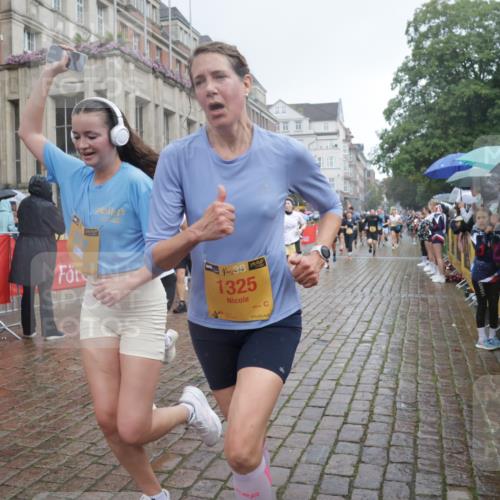 13.09.2026 - Kiel Lauf Yannick Fuchs http://msf.ph/oto/10415205 13.09.2026 10:47:08 Ziel 85, 111, 116, 525, 816, 1107, 1563, 1674, 4380, 4789, 4894, 5089, 5424, 5649, 5914, 6142, 6742, 7040, 8238, 8364, 8839, 9044, 9048, 9200, 9453, 9536, 9646, 9675, 9989, 10340, 10508, 10657, 11343, 11560, 11561, 11730, 11773, 12584, 184, 189, 226, 404, 898, 1169, 1325, 1982, 2027, 2551, 2576, 2594, 2702, 2728, 3109, 3117, 3533, 3677, 3878, 3964, 4014, 4147, 4499, 4674, 5449, 5591, 5974, 6551, 6874, 6909, 8219, 8283, 8475, 8678, 8901, 9875, 10758, 365 meine-sportfotos.de