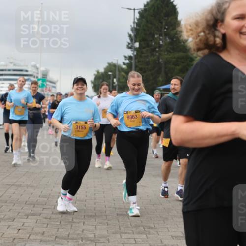 13.09.2026 - Kiel Lauf Andreas Tolksdorf http://msf.ph/oto/10415238 13.09.2026 10:06:19 Kiellinie 1, 39, 3155, 9363, 2828, 38, 6908 meine-sportfotos.de