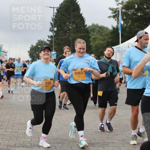 13.09.2026 - Kiel Lauf Andreas Tolksdorf http://msf.ph/oto/10415256 13.09.2026 10:06:19 Kiellinie 6051, 39, 3155, 439, 9363, 11, 29, 9967 meine-sportfotos.de