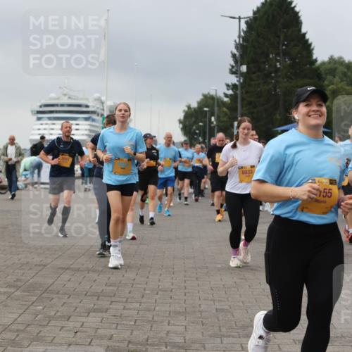 13.09.2026 - Kiel Lauf Andreas Tolksdorf http://msf.ph/oto/10415269 13.09.2026 10:06:20 Kiellinie 6051, 8933, 39, 55, 4, 38, 9363 meine-sportfotos.de