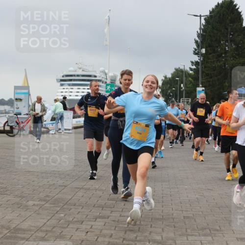 13.09.2026 - Kiel Lauf Andreas Tolksdorf http://msf.ph/oto/10415307 13.09.2026 10:06:21 Kiellinie 6051, 8933 meine-sportfotos.de