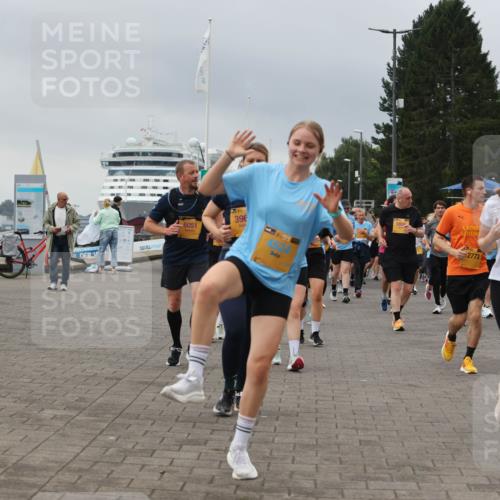 13.09.2026 - Kiel Lauf Andreas Tolksdorf http://msf.ph/oto/10415314 13.09.2026 10:06:22 Kiellinie 6051, 396, 2773, 1, 39, 8933, 960 meine-sportfotos.de