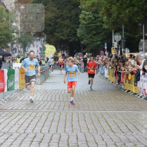 13.09.2026 - Kiel Lauf Yannick Fuchs http://msf.ph/oto/10415316 13.09.2026 09:36:54 Ziel 2455, 3900, 391, 2430, 3866, 7546, 9450, 9630, 12726, 999, 7855 meine-sportfotos.de