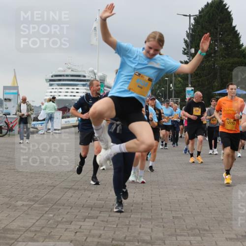 13.09.2026 - Kiel Lauf Andreas Tolksdorf http://msf.ph/oto/10415318 13.09.2026 10:06:22 Kiellinie 6878, 35, 12773, 8933, 9604 meine-sportfotos.de
