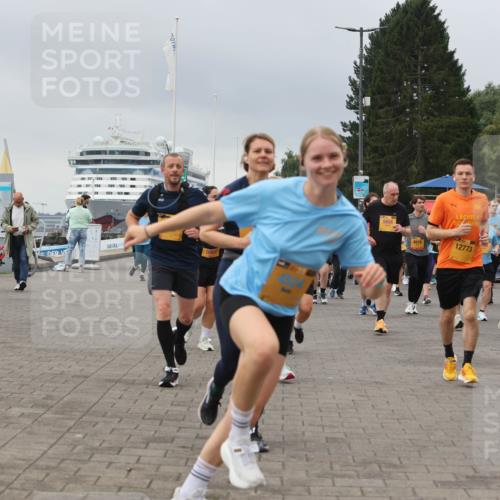 13.09.2026 - Kiel Lauf Andreas Tolksdorf http://msf.ph/oto/10415327 13.09.2026 10:06:22 Kiellinie 5808, 6878, 12773, 8933 meine-sportfotos.de