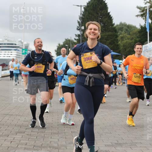13.09.2026 - Kiel Lauf Andreas Tolksdorf http://msf.ph/oto/10415336 13.09.2026 10:06:23 Kiellinie 6051, 6053, 4, 3841, 3966, 12773, 120 meine-sportfotos.de