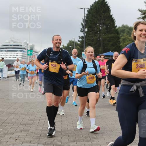 13.09.2026 - Kiel Lauf Andreas Tolksdorf http://msf.ph/oto/10415342 13.09.2026 10:06:24 Kiellinie 6051, 900, 6053, 38, 3966, 3120, 773 meine-sportfotos.de
