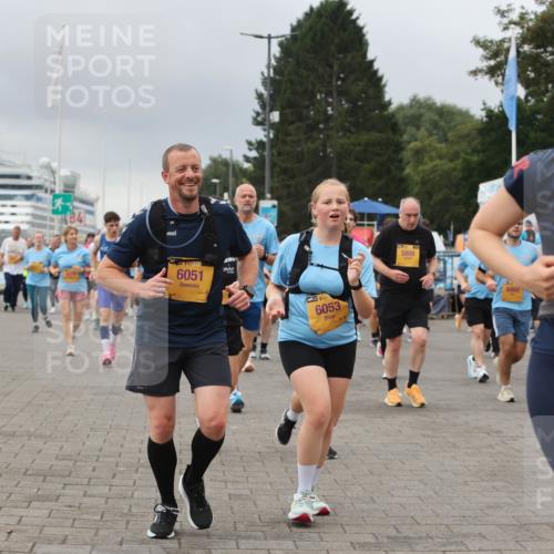 13.09.2026 - Kiel Lauf Andreas Tolksdorf http://msf.ph/oto/10415353 13.09.2026 10:06:24 Kiellinie 6051, 6053, 5808, 8469, 3966, 3120 meine-sportfotos.de