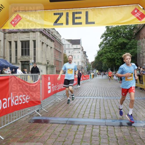 13.09.2026 - Kiel Lauf Yannick Fuchs http://msf.ph/oto/10415362 13.09.2026 09:37:01 Ziel 2455, 3900, 7855, 391, 2430, 3866, 7546, 9450, 9630, 12726, 999, 3174, 3481, 4737, 8658, 9696, 391, 9630, 12726 meine-sportfotos.de
