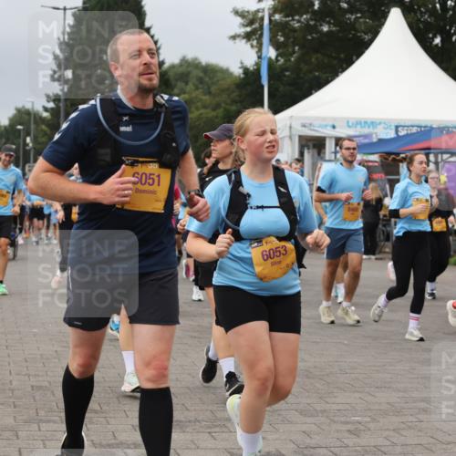 13.09.2026 - Kiel Lauf Andreas Tolksdorf http://msf.ph/oto/10415380 13.09.2026 10:06:25 Kiellinie 7795, 5051, 6053, 3120, 8469, 38, 12773 meine-sportfotos.de