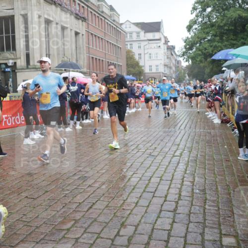 13.09.2026 - Kiel Lauf Yannick Fuchs http://msf.ph/oto/10415387 13.09.2026 10:47:18 Ziel 116, 821, 1107, 1280, 1367, 1803, 2000, 2183, 2185, 2429, 2713, 2947, 3064, 3136, 3183, 3463, 4150, 4380, 4773, 4789, 5195, 5505, 5649, 5914, 6142, 6981, 7288, 8707, 8741, 8839, 8953, 9312, 9536, 9645, 9646, 9989, 10340, 10508, 10668, 10718, 10949, 11560, 11561, 11730, 12596, 85, 111, 184, 189, 226, 404, 525, 816, 898, 1169, 1563, 1674, 1982, 2551, 2576, 2702, 2728, 3533, 3878, 3964, 4014, 4147, 4894, 5089, 5424, 5449, 6551, 6742, 6874, 8219, 8283, 8901, 365 meine-sportfotos.de