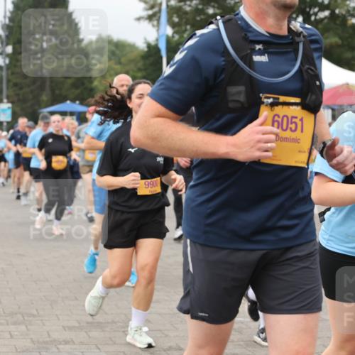 13.09.2026 - Kiel Lauf Andreas Tolksdorf http://msf.ph/oto/10415397 13.09.2026 10:06:26 Kiellinie 9900, 6051, 6053 meine-sportfotos.de