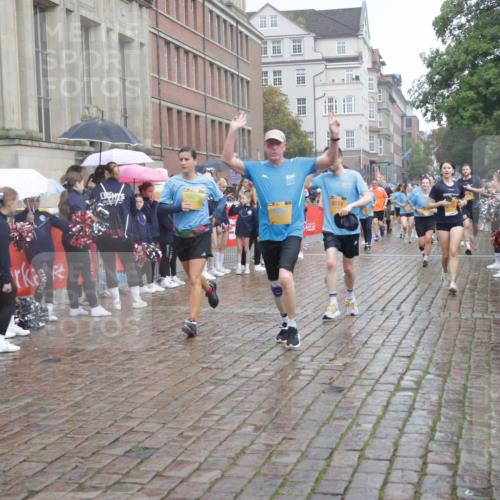 13.09.2026 - Kiel Lauf Yannick Fuchs http://msf.ph/oto/10415417 13.09.2026 10:47:20 Ziel 116, 821, 1107, 1280, 1367, 1803, 2000, 2183, 2185, 2429, 2713, 2947, 3064, 3136, 3183, 3463, 4150, 4380, 4450, 4531, 4773, 4789, 5195, 5505, 5649, 6142, 6981, 7288, 8058, 8707, 8741, 8839, 8953, 9312, 9536, 9645, 9646, 9989, 10508, 10668, 10718, 10949, 11560, 11561, 12596, 85, 111, 184, 189, 226, 404, 525, 816, 898, 1169, 1563, 1674, 1982, 2576, 2702, 2728, 3878, 3964, 4014, 4147, 4789, 4894, 5089, 5424, 5449, 5914, 6551, 6742, 6874, 8219, 365 meine-sportfotos.de