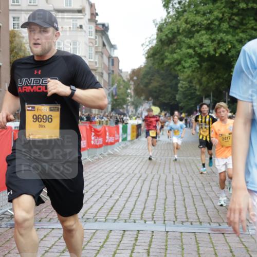 13.09.2026 - Kiel Lauf Yannick Fuchs http://msf.ph/oto/10415514 13.09.2026 09:37:24 Ziel 2417, 3174, 3481, 4737, 5837, 7050, 8658, 8661, 9696, 12416, 999, 2455, 3900, 7855, 2057, 2720, 4252, 7827, 9518, 10220, 10656, 10778 meine-sportfotos.de