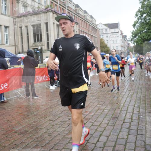 13.09.2026 - Kiel Lauf Yannick Fuchs http://msf.ph/oto/10415531 13.09.2026 10:47:31 Ziel 365, 917, 1280, 1944, 2183, 3064, 3136, 3306, 3512, 3565, 3745, 4070, 4077, 4149, 4187, 4450, 4531, 5239, 5573, 5980, 6005, 6235, 6792, 6940, 6981, 7632, 8058, 8309, 8741, 9104, 9114, 9312, 9946, 9959, 10115, 10668, 10720, 11271, 11382, 12377, 12596, 85, 111, 116, 404, 525, 816, 821, 1107, 1169, 1367, 1563, 1674, 1803, 2000, 2185, 2429, 2713, 2947, 3064, 3136, 3183, 3463, 4014, 4147, 4150, 4380, 4773, 4789, 4894, 5089, 5195, 5424, 5505, 5649, 5914, 6142, 6742, 6981, 7288 meine-sportfotos.de