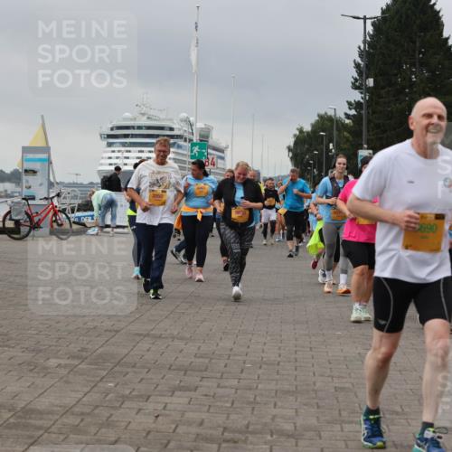 13.09.2026 - Kiel Lauf Andreas Tolksdorf http://msf.ph/oto/10415624 13.09.2026 10:06:34 Kiellinie 13, 2050, 4461, 8630, 1095, 690, 9693 meine-sportfotos.de