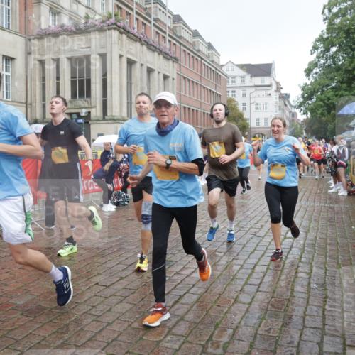 13.09.2026 - Kiel Lauf Yannick Fuchs http://msf.ph/oto/10415643 13.09.2026 10:47:38 Ziel 335, 917, 1944, 3306, 3512, 3565, 4077, 4096, 5239, 5573, 5787, 5980, 6005, 6036, 6235, 6384, 6792, 6940, 6946, 6949, 6978, 7632, 9104, 9643, 9946, 9959, 10115, 10651, 10720, 11271, 11382, 11724, 12377, 12498, 12593, 116, 365, 816, 821, 917, 1107, 1280, 1367, 1563, 1674, 1803, 2000, 2183, 2185, 2429, 2713, 2947, 3064, 3136, 3183, 3463, 3745, 4070, 4149, 4150, 4187, 4380, 4450, 4531, 4773, 4789, 5089, 5195, 5424, 5505, 5649, 5914, 6142, 6235, 6742, 6792, 6981, 7288, 8058, 85 meine-sportfotos.de