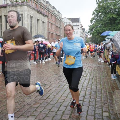 13.09.2026 - Kiel Lauf Yannick Fuchs http://msf.ph/oto/10415659 13.09.2026 10:47:39 Ziel 335, 1944, 3306, 3512, 3565, 4077, 4096, 4583, 5239, 5573, 5787, 5980, 6005, 6036, 6384, 6904, 6940, 6946, 6949, 6978, 7632, 9104, 9643, 9946, 10115, 10651, 10720, 11271, 11382, 11705, 11724, 12377, 12498, 12593, 116, 365, 816, 821, 917, 1107, 1280, 1367, 1563, 1674, 1803, 2000, 2183, 2185, 2429, 2713, 2947, 3064, 3136, 3183, 3463, 3512, 3745, 4070, 4149, 4150, 4187, 4380, 4450, 4531, 4773, 4789, 5089, 5195, 5239, 5505, 5649, 5914, 6142, 6235, 6792, 6981, 7288, 8058, 85 meine-sportfotos.de