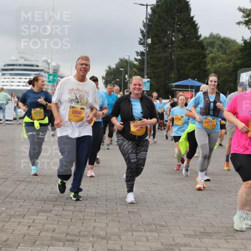 13.09.2026 - Kiel Lauf Andreas Tolksdorf http://msf.ph/oto/10415692 13.09.2026 10:06:37 Kiellinie 13, 4899, 2050, 6754, 10951, 39, 9893, 8636 meine-sportfotos.de