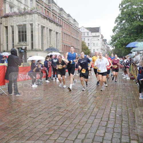 13.09.2026 - Kiel Lauf Yannick Fuchs http://msf.ph/oto/10415694 13.09.2026 10:47:42 Ziel 335, 1944, 3565, 4077, 4096, 4425, 4583, 5787, 5980, 6005, 6036, 6384, 6904, 6946, 6949, 6978, 7001, 7632, 8387, 9104, 9643, 9946, 10651, 11382, 11705, 11724, 12377, 12498, 12593, 116, 365, 821, 917, 1107, 1280, 1367, 1803, 2000, 2183, 2185, 2429, 2713, 2947, 3064, 3136, 3183, 3306, 3463, 3512, 3745, 4070, 4149, 4150, 4187, 4380, 4450, 4531, 4773, 4789, 5089, 5195, 5239, 5505, 5573, 5649, 5914, 6005, 6142, 6235, 6792, 6940, 6981, 7288, 8058, 85 meine-sportfotos.de