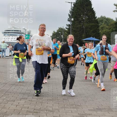 13.09.2026 - Kiel Lauf Andreas Tolksdorf http://msf.ph/oto/10415695 13.09.2026 10:06:37 Kiellinie 4899, 2050, 8630, 6754, 10951, 9893 meine-sportfotos.de