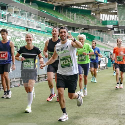 13.09.2026 - 21. swb-Marathon Bremen Michael Burmester http://msf.ph/oto/10415699 13.09.2026 12:58:06 Laufen im Stadion 141, 148, 334, 511, 672, 769, 776, 789, 790, 857, 909, 1010, 1119, 1191, 1199, 1254, 1281, 1535, 1601, 1642, 1647, 1752, 1809, 1881, 1900, 1931, 1933, 2046, 2051, 2075, 2324, 2343, 2367, 2371, 2397, 2402, 2423, 2425, 2493, 2577, 2634, 2640, 2671, 2761, 2771, 2807, 2903, 2904, 3021, 3051, 3078, 3120, 3138, 3148, 3182, 3186, 3319, 3338, 3435, 3450, 3458, 3514, 3534, 3560, 3634, 3655, 3685, 3690, 3695, 3760, 3813, 3866, 3933, 3939, 4101, 4316, 4319, 205 meine-sportfotos.de