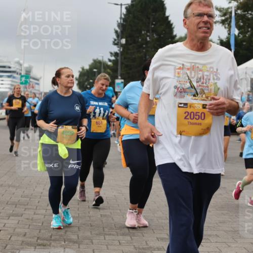 13.09.2026 - Kiel Lauf Andreas Tolksdorf http://msf.ph/oto/10415732 13.09.2026 10:06:39 Kiellinie 4899, 61, 651, 4, 38, 2050, 6754 meine-sportfotos.de