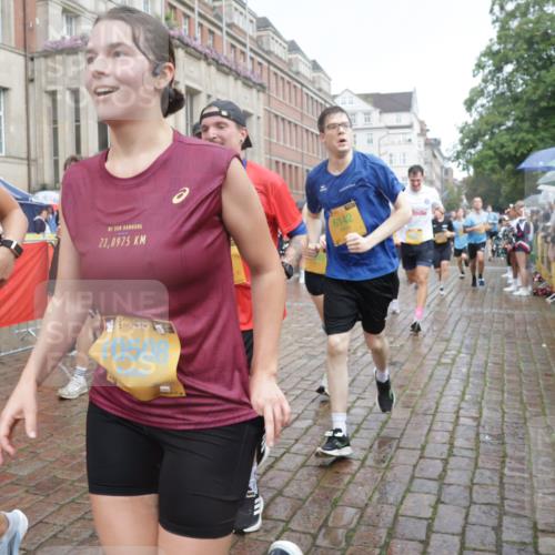 13.09.2026 - Kiel Lauf Yannick Fuchs http://msf.ph/oto/10415771 13.09.2026 10:47:45 Ziel 335, 708, 1944, 3682, 4096, 4425, 4583, 5240, 5787, 6036, 6384, 6778, 6904, 6946, 6949, 6967, 6978, 7001, 8387, 9076, 9104, 9643, 10651, 11382, 11705, 11724, 12377, 12498, 12510, 12593, 116, 365, 821, 917, 1107, 1280, 1367, 1803, 2000, 2183, 2185, 2429, 2713, 2947, 3064, 3136, 3183, 3306, 3463, 3512, 3565, 3745, 4070, 4077, 4149, 4150, 4187, 4380, 4450, 4531, 4773, 4789, 5195, 5239, 5505, 5573, 5649, 5980, 6005, 6142, 6235, 6792, 6940, 6981, 7288, 7632, 8058, 9104 meine-sportfotos.de