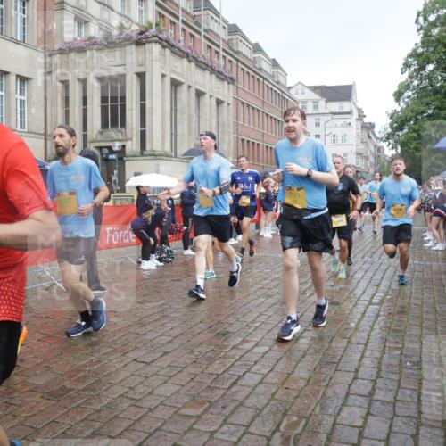 13.09.2026 - Kiel Lauf Yannick Fuchs http://msf.ph/oto/10415862 13.09.2026 10:47:52 Ziel 696, 708, 1059, 3682, 3715, 4425, 4583, 4713, 5240, 5747, 6036, 6778, 6904, 6967, 7001, 8387, 9076, 9915, 11603, 11705, 11724, 11829, 12510, 12593, 12758, 335, 365, 821, 917, 1280, 1944, 2000, 2183, 2429, 2713, 2947, 3064, 3136, 3183, 3306, 3512, 3565, 3745, 4070, 4077, 4096, 4149, 4150, 4187, 4450, 4531, 5239, 5505, 5573, 5787, 5980, 6005, 6235, 6384, 6792, 6940, 6946, 6949, 6978, 6981, 7288, 7632, 8058, 9104, 10651, 11724, 960, 1644 meine-sportfotos.de