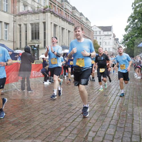 13.09.2026 - Kiel Lauf Yannick Fuchs http://msf.ph/oto/10415868 13.09.2026 10:47:52 Ziel 696, 708, 1059, 3682, 3715, 4425, 4583, 4713, 5240, 5747, 6036, 6778, 6904, 6967, 7001, 8387, 9076, 9915, 11603, 11705, 11724, 11829, 12510, 12593, 12758, 335, 365, 821, 917, 1280, 1944, 2000, 2183, 2429, 2713, 2947, 3064, 3136, 3183, 3306, 3512, 3565, 3745, 4070, 4077, 4096, 4149, 4150, 4187, 4450, 4531, 5239, 5505, 5573, 5787, 5980, 6005, 6235, 6384, 6792, 6940, 6946, 6949, 6978, 6981, 7288, 7632, 8058, 9104, 10651, 11724, 960, 1644 meine-sportfotos.de