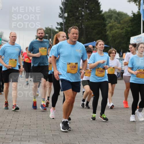 13.09.2026 - Kiel Lauf Andreas Tolksdorf http://msf.ph/oto/10415887 13.09.2026 10:06:53 Kiellinie 2512, 11172, 11218, 50, 4, 48, 1338, 4, 11884, 11666, 270, 0432, 1339 meine-sportfotos.de