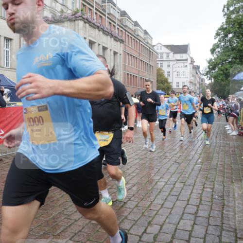 13.09.2026 - Kiel Lauf Yannick Fuchs http://msf.ph/oto/10415895 13.09.2026 10:47:53 Ziel 696, 708, 1059, 3682, 3715, 4425, 4583, 4713, 5240, 5747, 6036, 6507, 6778, 6904, 6967, 7001, 8387, 9076, 9915, 11603, 11705, 11829, 12510, 12593, 12758, 335, 365, 821, 917, 1280, 1944, 2000, 2183, 2429, 2713, 3064, 3136, 3183, 3306, 3512, 3565, 3745, 4070, 4077, 4096, 4149, 4150, 4187, 4450, 4531, 5239, 5505, 5573, 5787, 5980, 6005, 6036, 6235, 6384, 6792, 6940, 6946, 6949, 6978, 6981, 7288, 7632, 8058, 9104, 10651, 11724, 12593, 960, 1644, 2097 meine-sportfotos.de