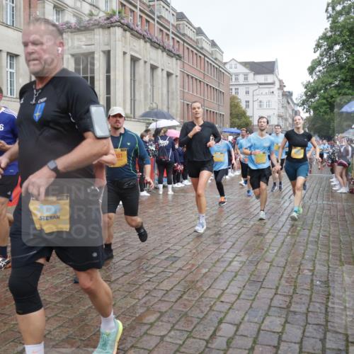 13.09.2026 - Kiel Lauf Yannick Fuchs http://msf.ph/oto/10415904 13.09.2026 10:47:54 Ziel 696, 708, 995, 1059, 2625, 3682, 3715, 4425, 4583, 4713, 5240, 5747, 6507, 6778, 6904, 6967, 7001, 7104, 8387, 9076, 9915, 10634, 11603, 11705, 11829, 12510, 12758, 335, 365, 821, 917, 1280, 1944, 2000, 2183, 2429, 3064, 3136, 3306, 3512, 3565, 3745, 4070, 4077, 4096, 4149, 4150, 4187, 4450, 4531, 4583, 5239, 5505, 5573, 5787, 5980, 6005, 6036, 6235, 6384, 6792, 6904, 6940, 6946, 6949, 6978, 6981, 7288, 7632, 8058, 9104, 10651, 11705, 11724, 12593, 960, 1644, 2097, 2253 meine-sportfotos.de