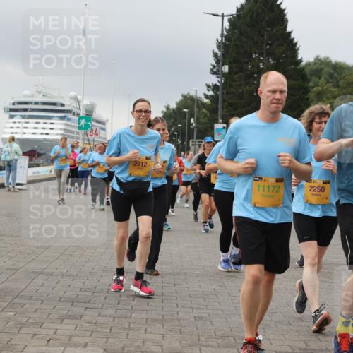 13.09.2026 - Kiel Lauf Andreas Tolksdorf http://msf.ph/oto/10415944 13.09.2026 10:06:55 Kiellinie 13, 4, 2512, 39, 39, 11172, 2250, 3, 39, 1218, 38, 1884, 2026 meine-sportfotos.de