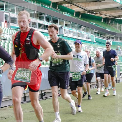 13.09.2026 - 21. swb-Marathon Bremen Michael Burmester http://msf.ph/oto/10416020 13.09.2026 13:19:33 Laufen im Stadion 333, 464, 486, 512, 546, 921, 938, 1066, 1129, 1156, 1409, 1431, 1446, 1506, 1756, 1765, 1815, 1916, 2028, 2123, 2137, 2224, 2240, 2294, 2315, 2349, 2453, 2533, 2557, 2563, 2614, 2622, 2626, 2689, 2694, 2695, 2702, 2703, 2722, 2756, 2786, 2843, 2845, 2849, 2857, 2879, 2944, 2983, 2999, 3031, 3046, 3059, 3072, 3096, 3100, 3116, 3189, 3198, 3243, 3263, 3264, 3285, 3287, 3310, 3315, 3476, 3619, 3740, 3879, 4478 meine-sportfotos.de